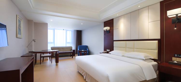 艺龙安云酒店(泰兴碧云广场店)图片