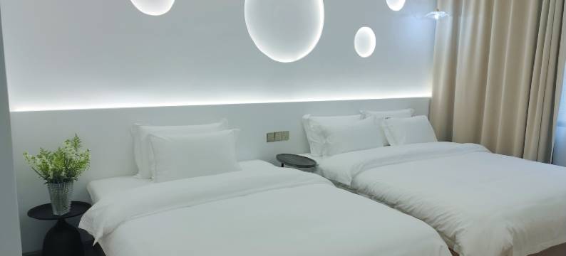 抚仙湖半湖慢渡民宿(广龙抚海湾湿地公园店)图片