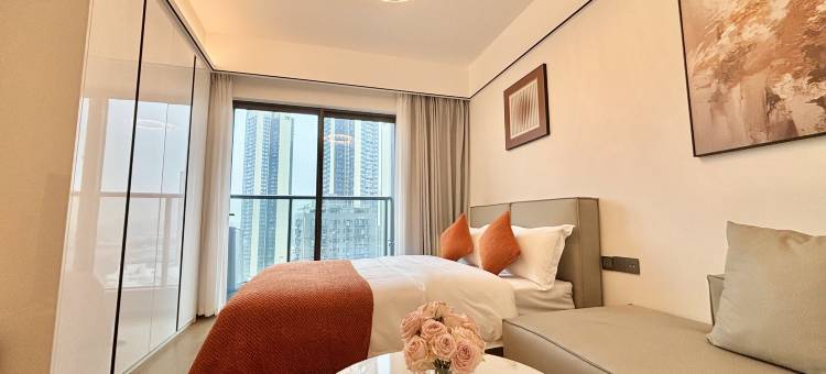 伯爵·云端巨幕Service Apartment(深圳北站万科悦城店)图片