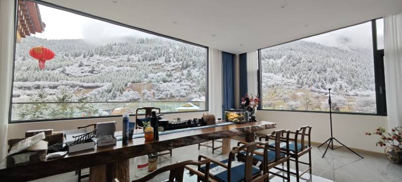 松潘鹿野茑屋民宿(牟尼沟风景区店)图片