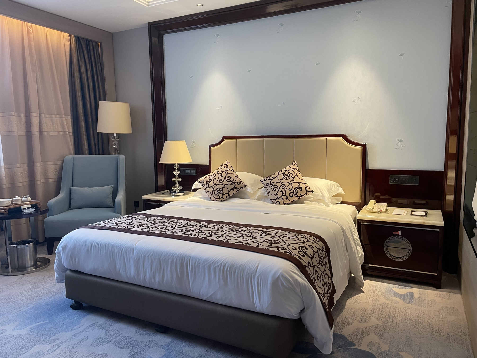 Grand Honor HotelOver view