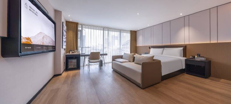 长沙站万家丽中路亚朵X酒店图片