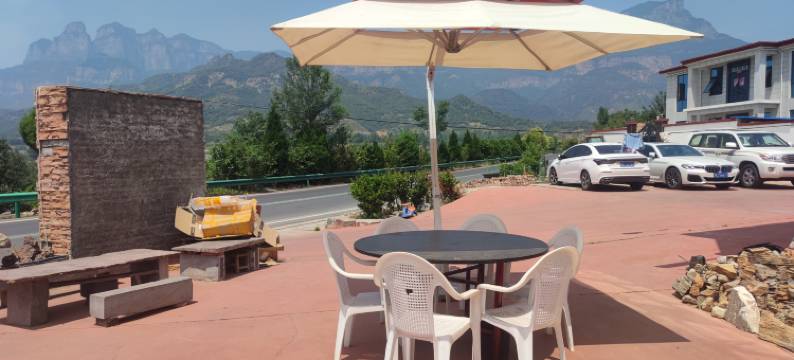 满满民宿(八里沟景区店)图片