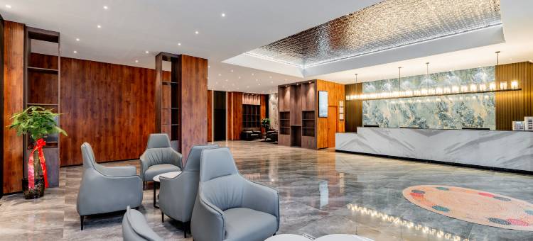 众鑫酒店(呼和浩特站新华西街店)图片