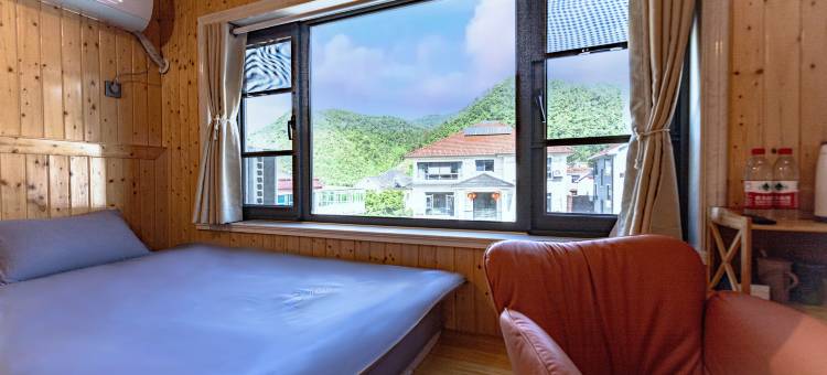 溪涧柏屋·度假美宿(桐庐生仙里风景区雅鲁漂流店)图片