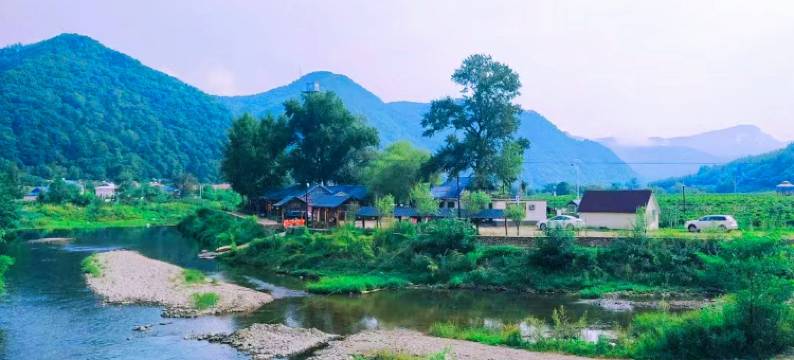 宽甸万花谷福源山庄图片