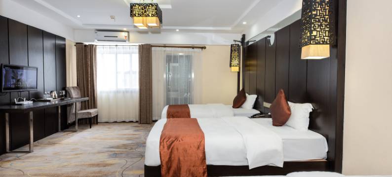 印象庄源酒店(荔波美食街店)图片