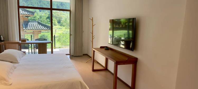 天堂寨月夏山居庭院民宿图片