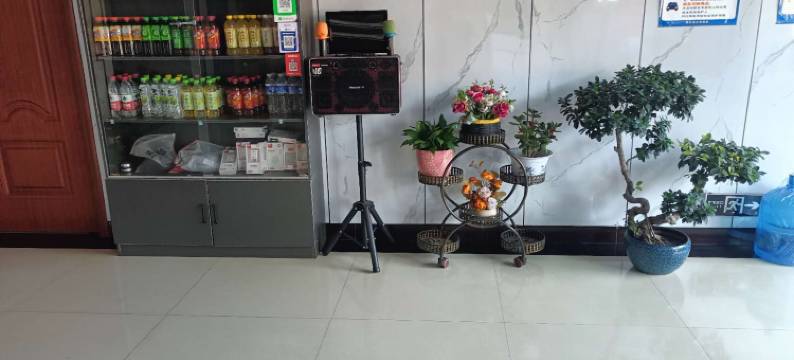 襄汾红通宾馆图片