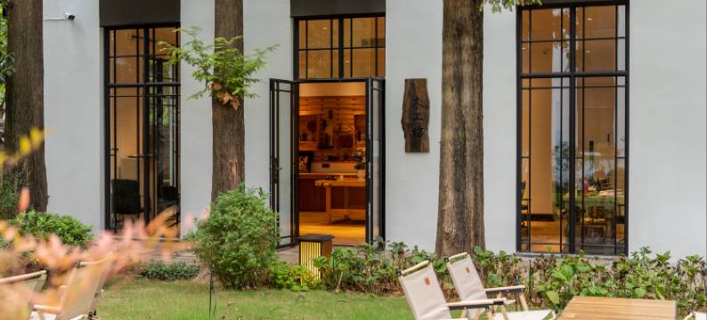 壹零贰叁酒店(金华婺州古城景区店)图片