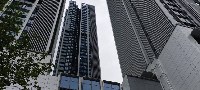 深圳四季万豪国际公寓(罗湖水贝珠宝城店)图片