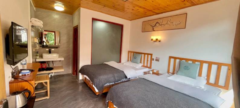 诺邓古村复甲山居图片