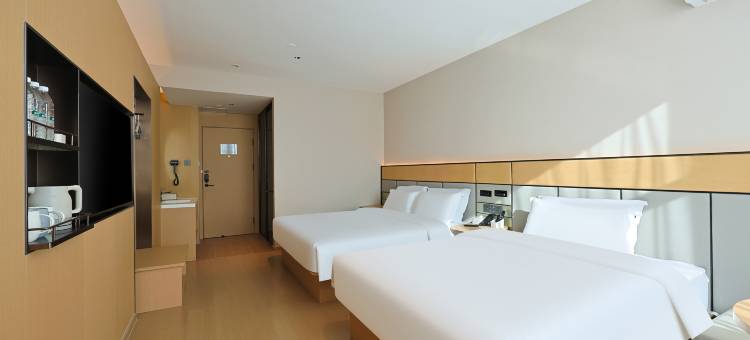 艺境酒店(珲春现代百货海鲜街店)图片