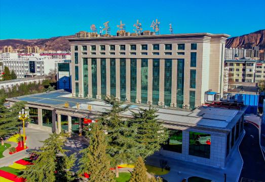 平凉宾馆外景图