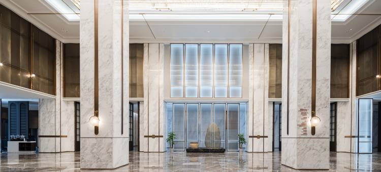 悦华金浦国际酒店(浦北奥园广场店)图片