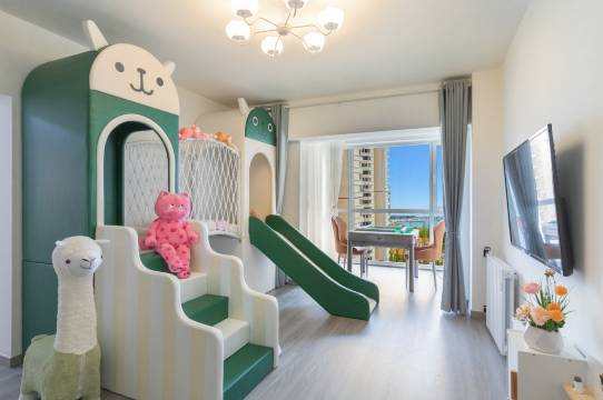 城屿海度假民宿(五四广场店)