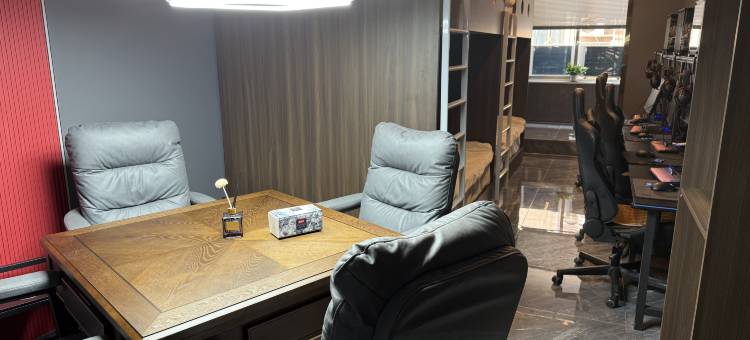 艺博电竞酒店图片