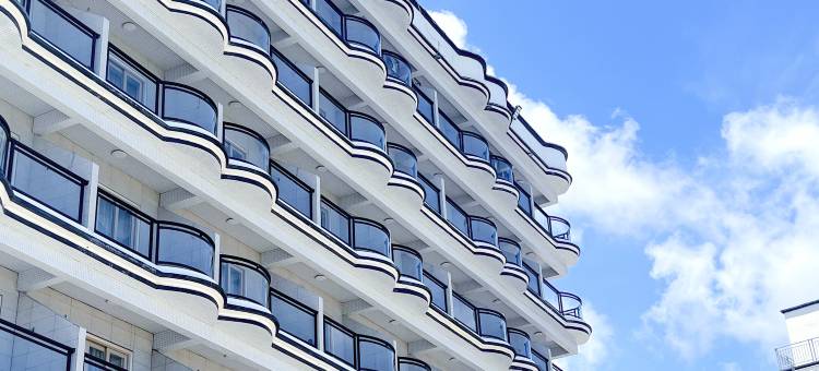 聚海假日酒店(阳西南山海沙滩店)图片