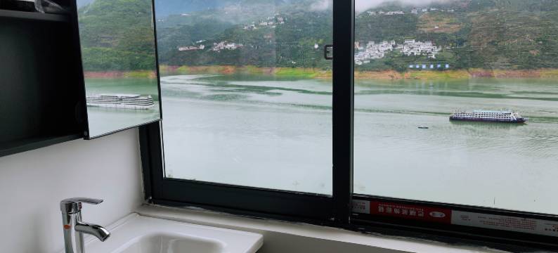 烟雨江畔民宿(奉节店)图片