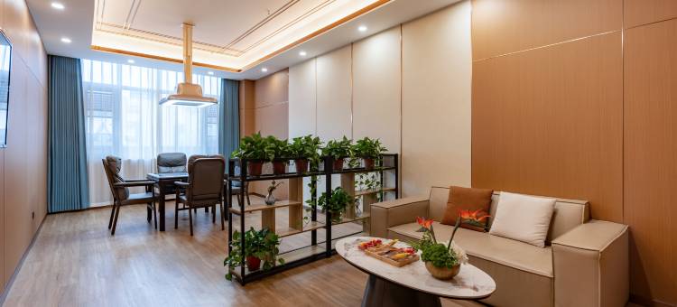 兰欧国际酒店(广元澳体中心店)图片