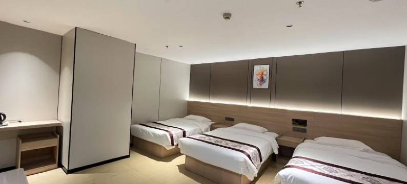 深圳荔山商务酒店(荔林地铁站店)图片