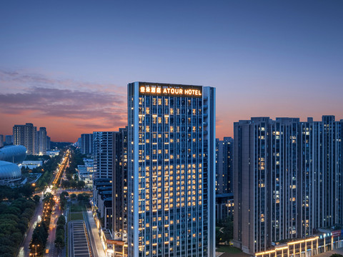 贵阳观山湖奥体中心亚朵酒店