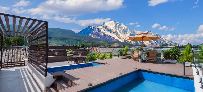 阅山·Hillside Reverie|270°雪山观景|智能设计师度假民宿图片