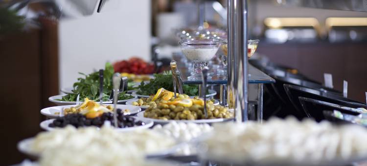 伊斯坦布尔梅尔特尔温德姆华美达套房酒店(Ramada Hotel & Suites by Wyndham Istanbul/Merter)图片