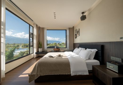 大理云瑶·View设计师智能观景美宿（龙龛码头洱海生态廊道店）外景图