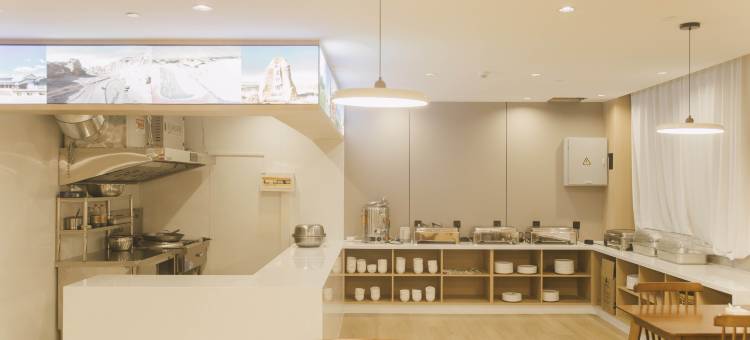 佳时达酒店(哈密市东疆春市场店)图片