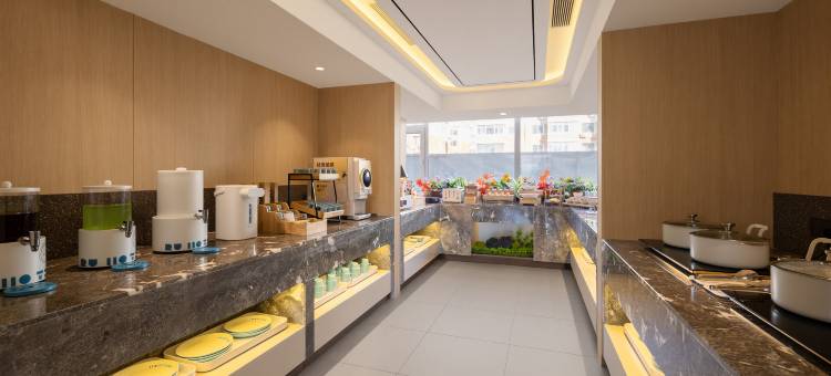 沈阳丽铂万锦酒店(滑翔盛京医院开心农场A会员店)图片