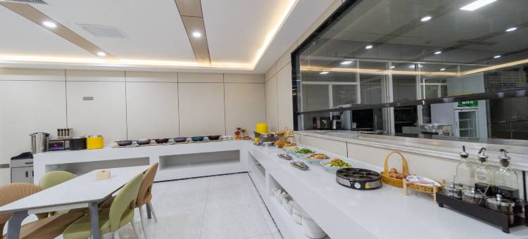 靖边波浪谷国际酒店图片