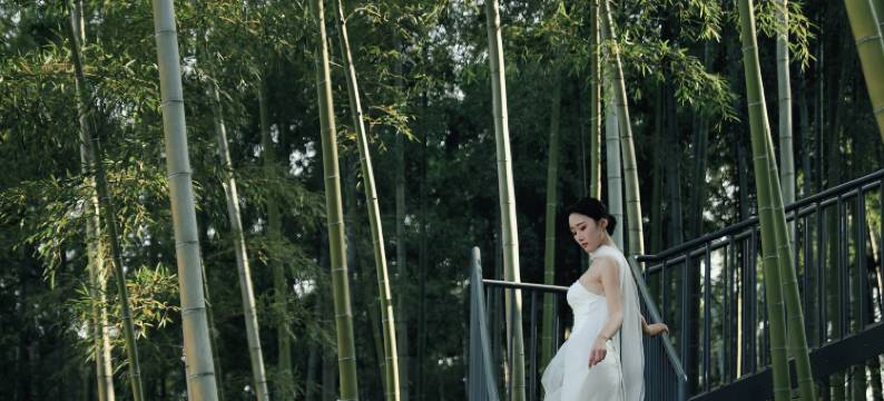 林简·Lin Jane 森系秘境私汤树屋图片