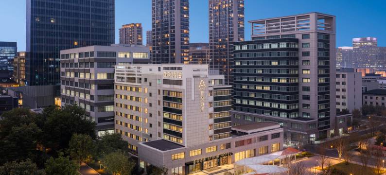 上海漕河泾桂林公园地铁站亚朵酒店图片