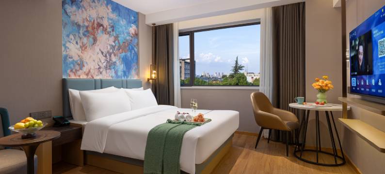 白玉兰酒店(开封鼓楼广场大相国寺店)图片