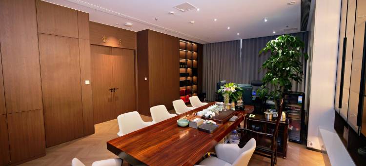 君品华舍酒店(济南山东国际会展中心二环西路地铁站店)图片