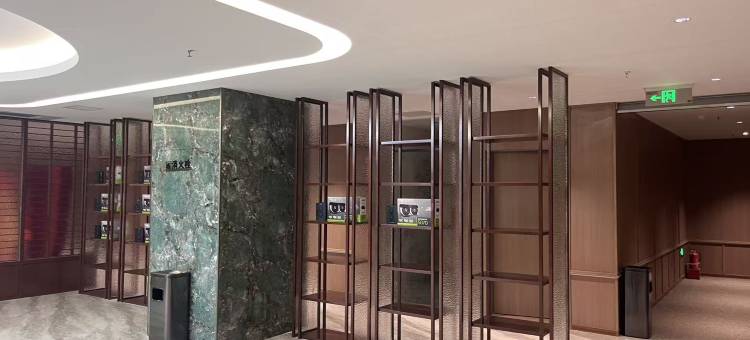 美博电竞酒店(太原柳巷钟楼街店)图片