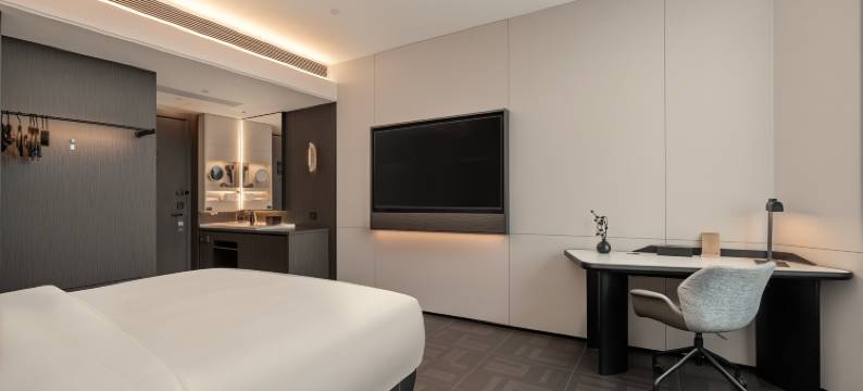 汕头龙眼南美食街金砂中路亚朵酒店图片