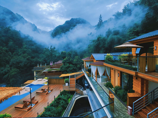 拾星集·仙谷MoonlitNooksMistyNicheMildNook民宿(青城山景区店)