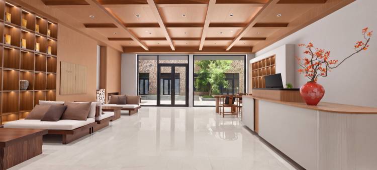 轻住酒店(长白山西景区旅游服务中心店)图片