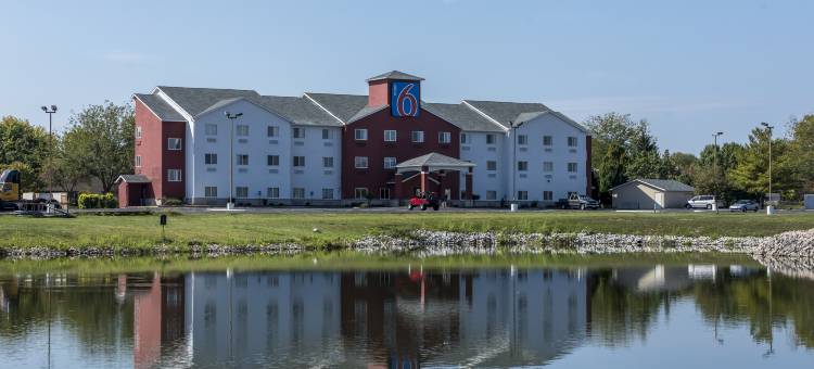 印第安纳波利斯品质套房酒店(Motel 6 Indianapolis, in - Southport)图片