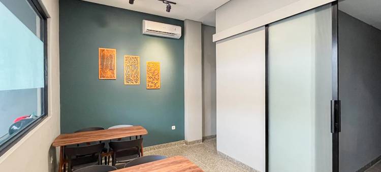红多兹Plus酒店-Kedaton楠榜省(RedDoorz Plus @ Kedaton Lampung)图片
