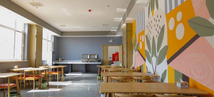 尚客优酒店(赤峰宁城高铁站店)图片