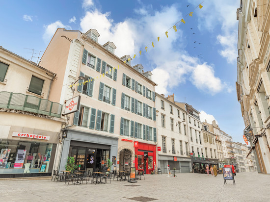 坡市中心舒适城市公寓酒店