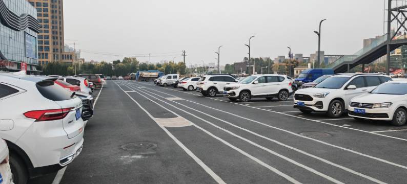 智慧·设计师影院民宿(澳林购物中心店)图片