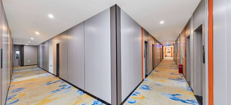 如家旗下华驿精选酒店(南京江北虹悦城龙华路地铁站店)图片