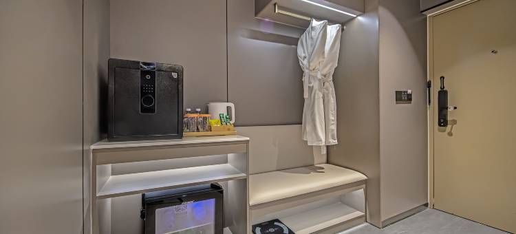 花漾·云浮智能影院酒店(内江万达广场高铁站店)图片