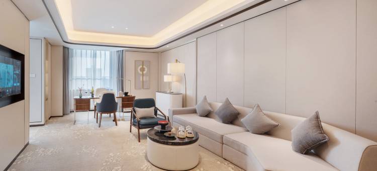 上海阳光酒店(虹桥路地铁站店)图片