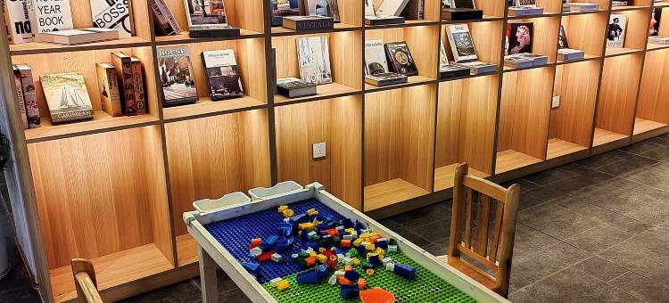 岷青渡民宿(乐山张公桥美食街店)图片