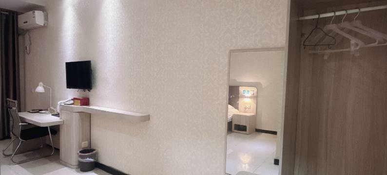 洛阳伊雲客栈(龙门石窟店)图片